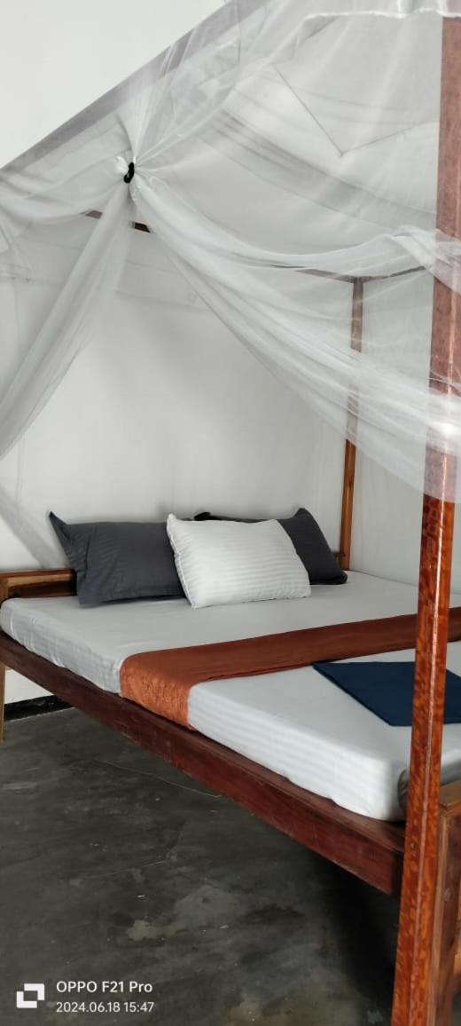 Costels Arugambay Hostel Arugam Bay Kültér fotó